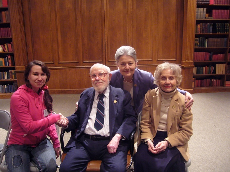 Римма Долгополова с Доманами в Институтах достижения потенциала человека (США)
